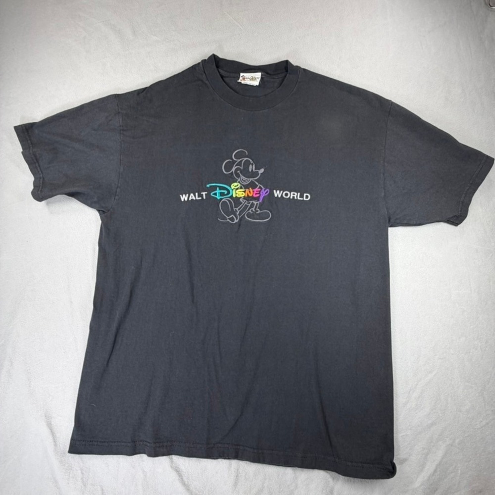 Vintage Walt Disney World Mickey Mouse T XL Faded Black Made in USA Rainbow Logo